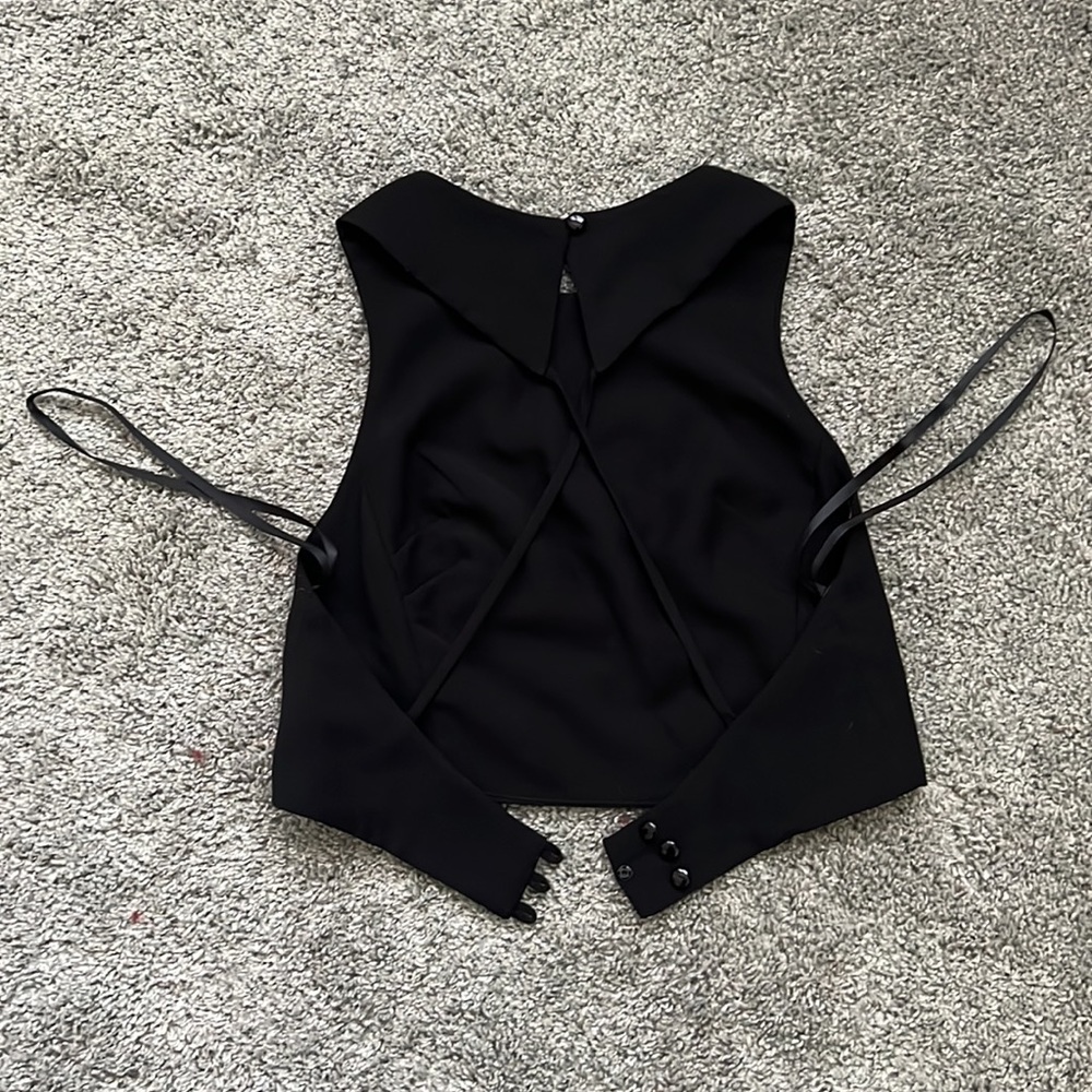 Free People, high waist, size 2, skirt with crop top, black and floral - Picture 5 of 8